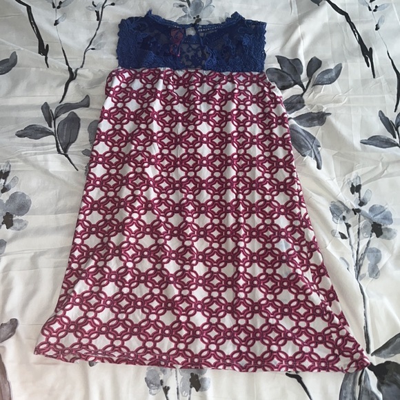 Girls dress - Picture 2 of 2